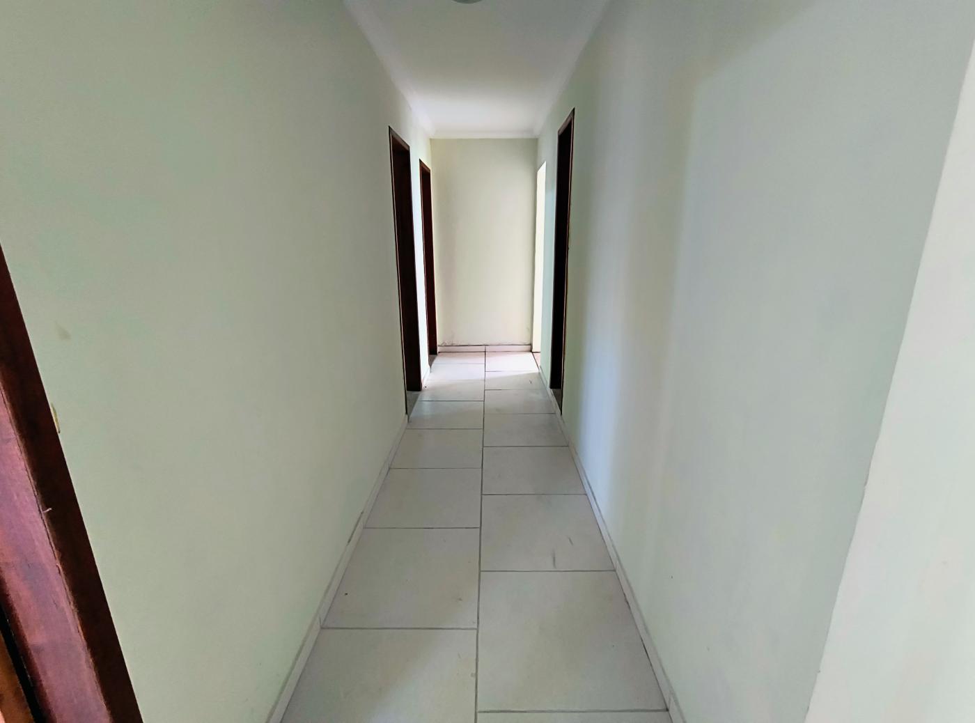 Casa à venda com 3 quartos, 450m² - Foto 14