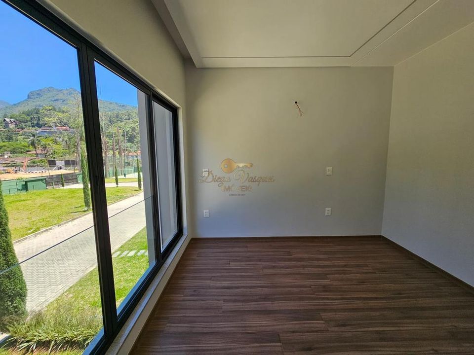 Casa de Condomínio à venda com 3 quartos, 350m² - Foto 12