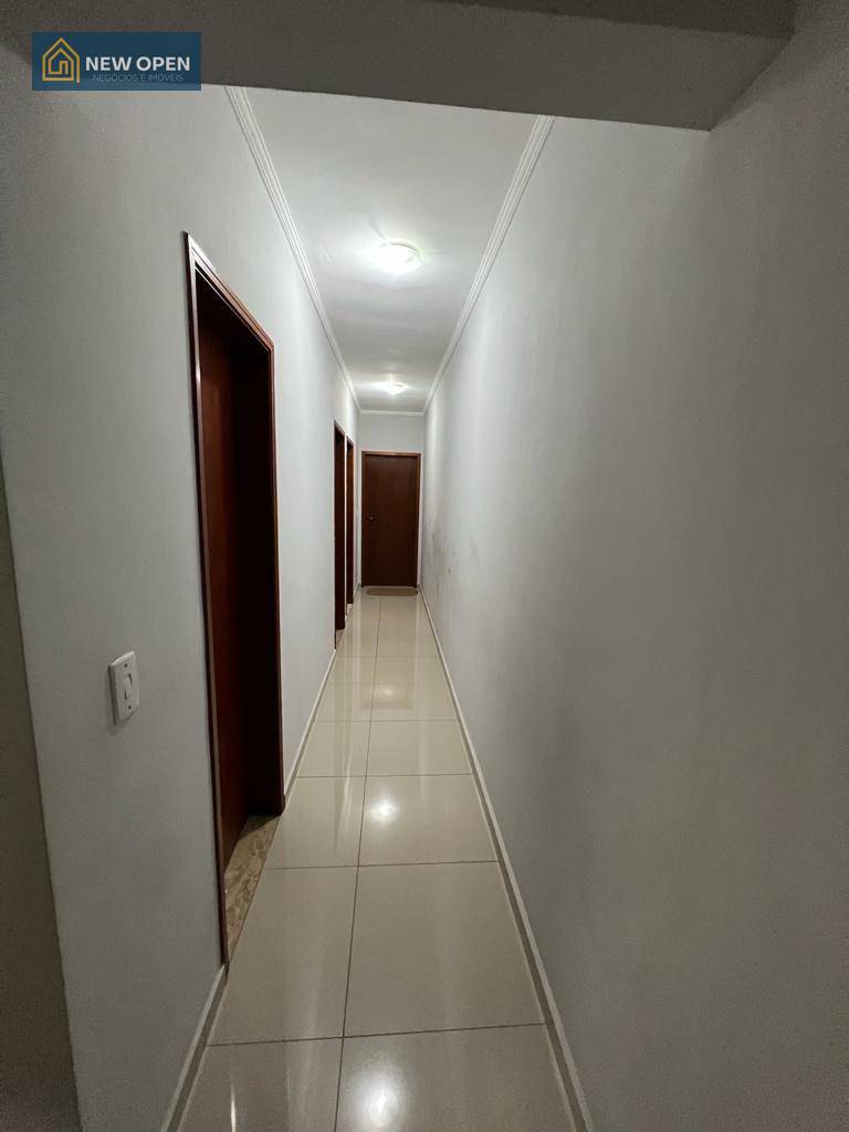 Casa à venda com 3 quartos, 100m² - Foto 14