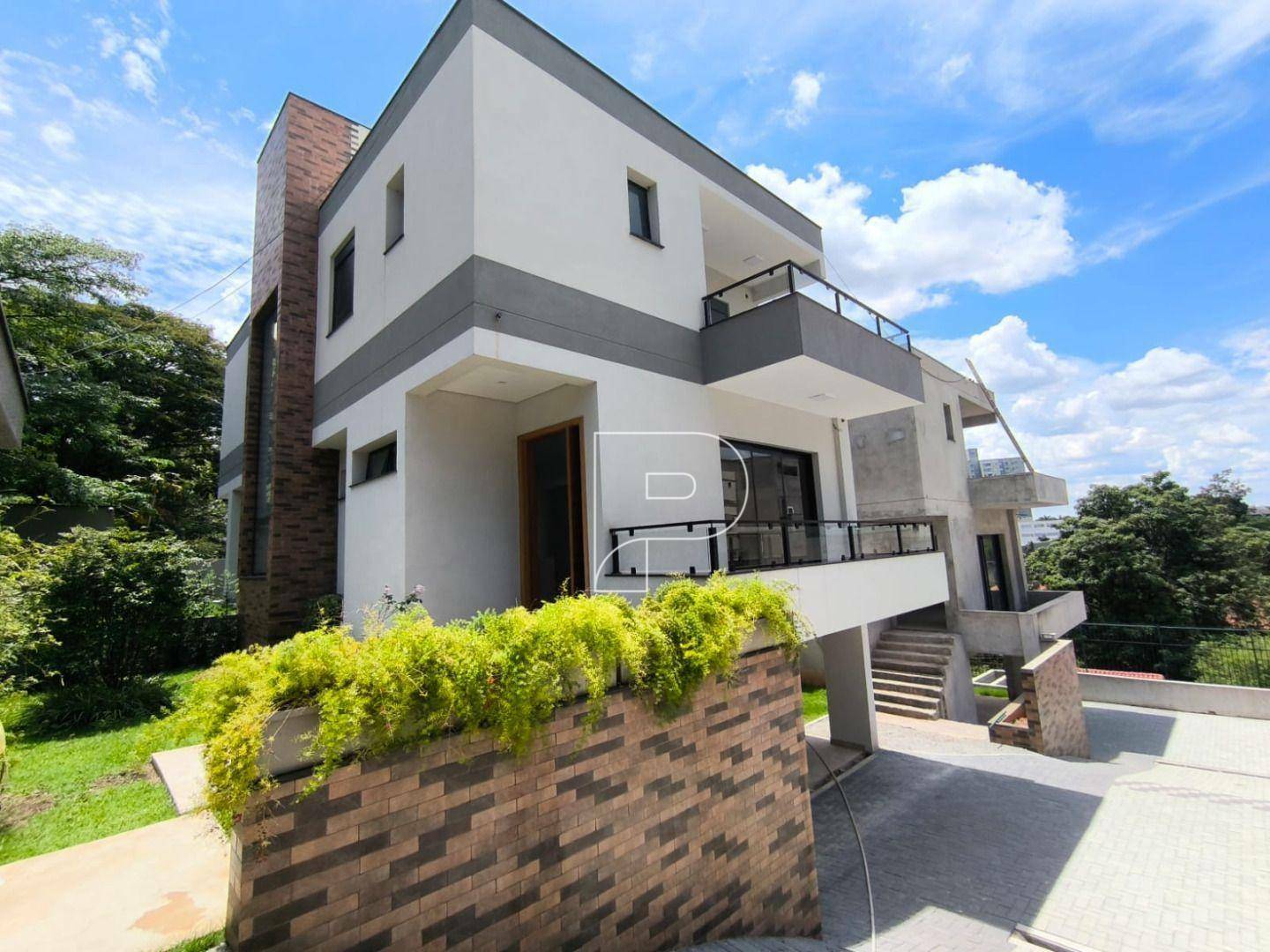 Casa de Condomínio à venda com 3 quartos, 326m² - Foto 1