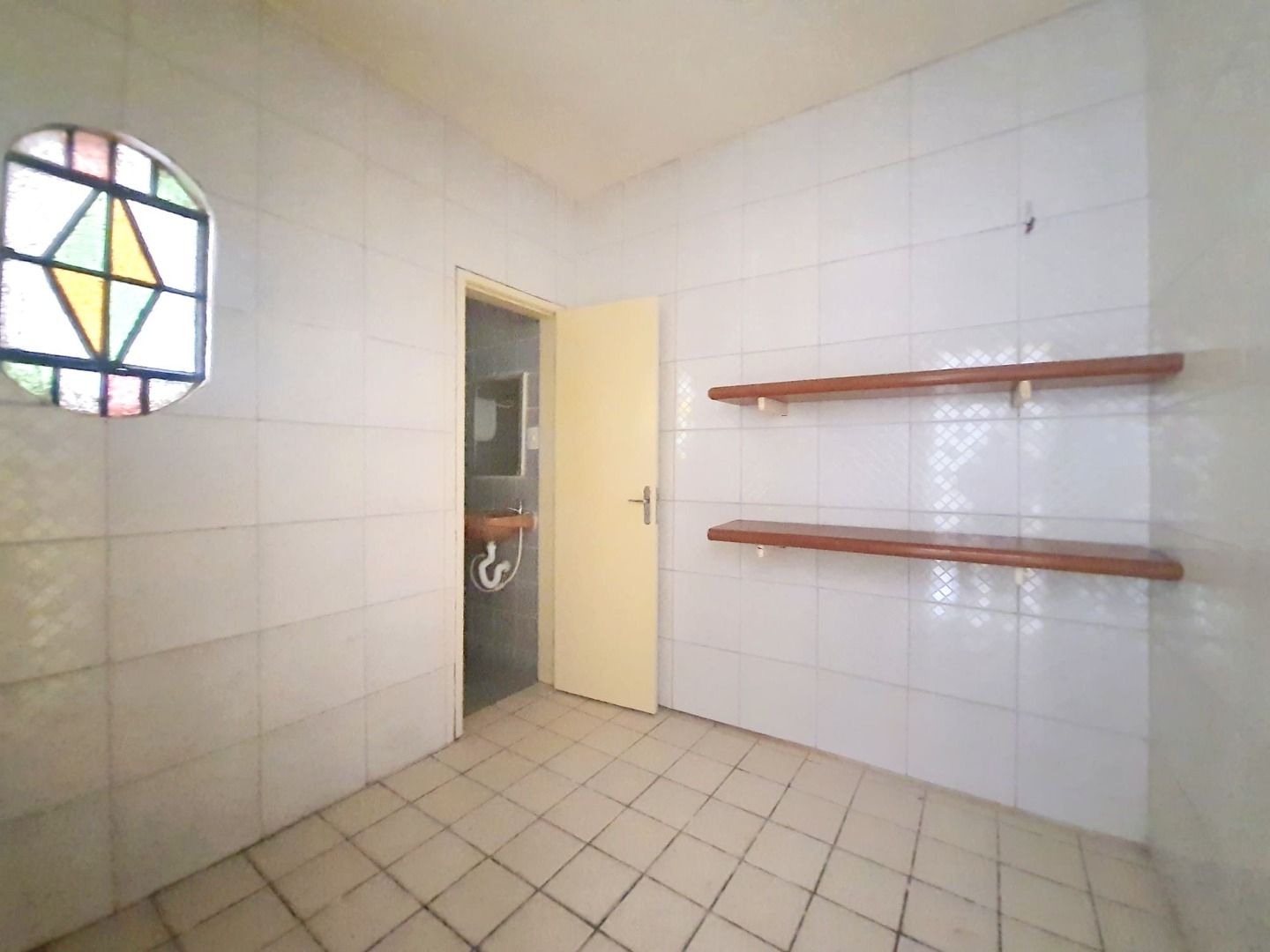 Casa à venda com 4 quartos, 182m² - Foto 5