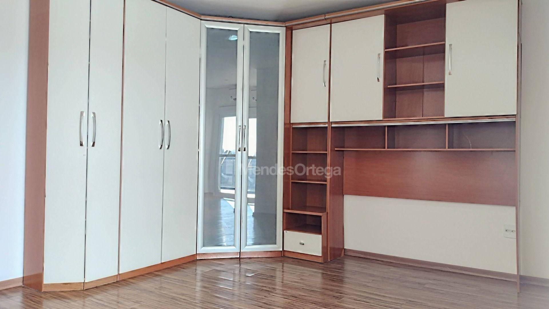 Casa de Condomínio à venda com 3 quartos, 380m² - Foto 8