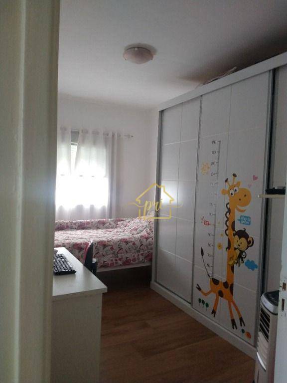 Apartamento à venda com 3 quartos, 75m² - Foto 7