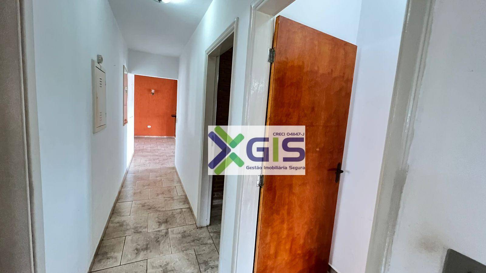 Casa de Condomínio à venda com 3 quartos, 241m² - Foto 5