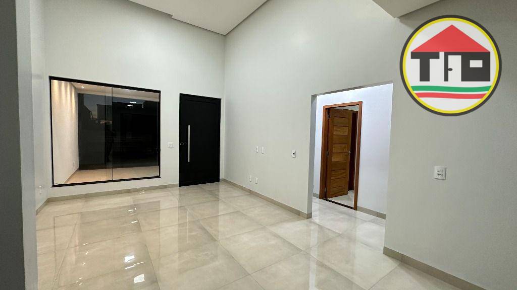 Casa à venda e aluguel com 3 quartos, 225M2 - Foto 4