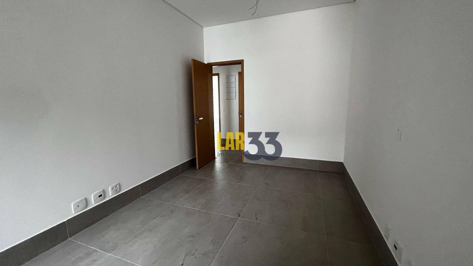 Apartamento à venda com 3 quartos, 160m² - Foto 24