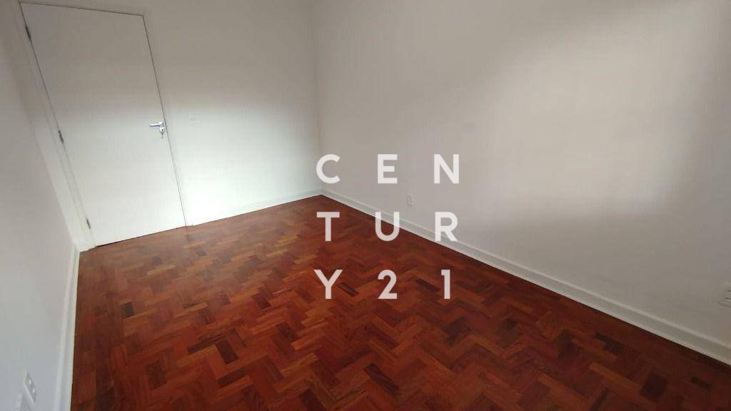 Apartamento para alugar com 3 quartos, 102m² - Foto 11