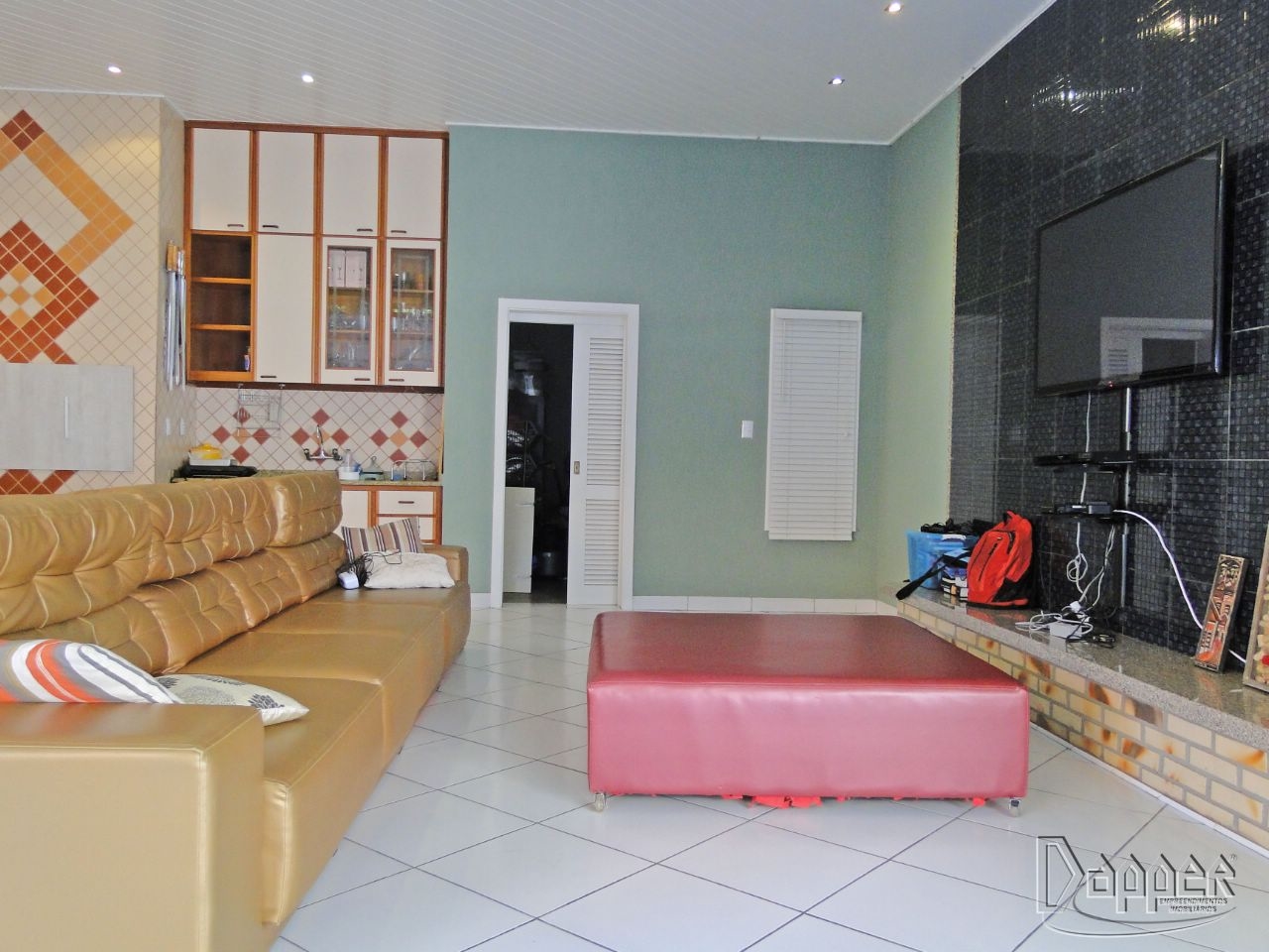 Casa à venda com 3 quartos, 359 - Foto 2