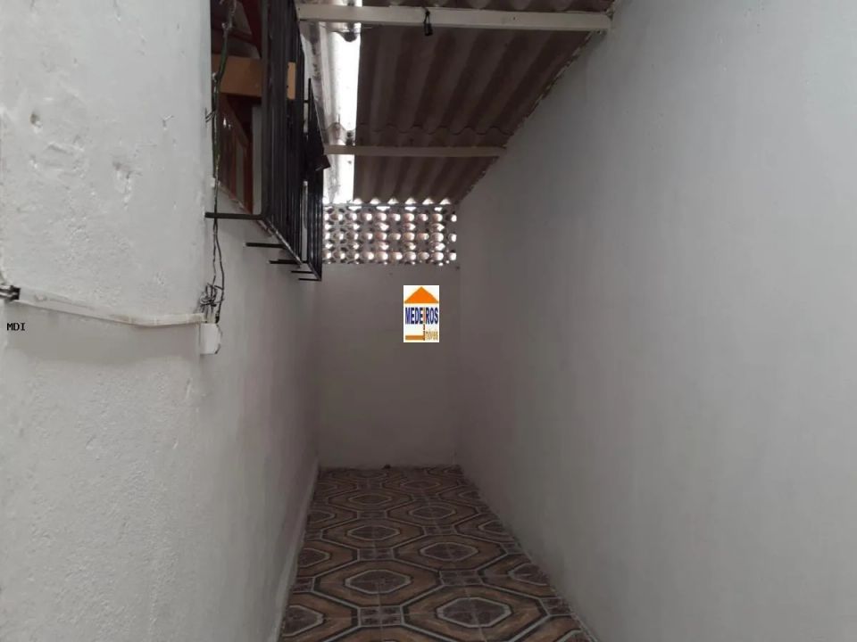 Casa à venda com 2 quartos, 160m² - Foto 23