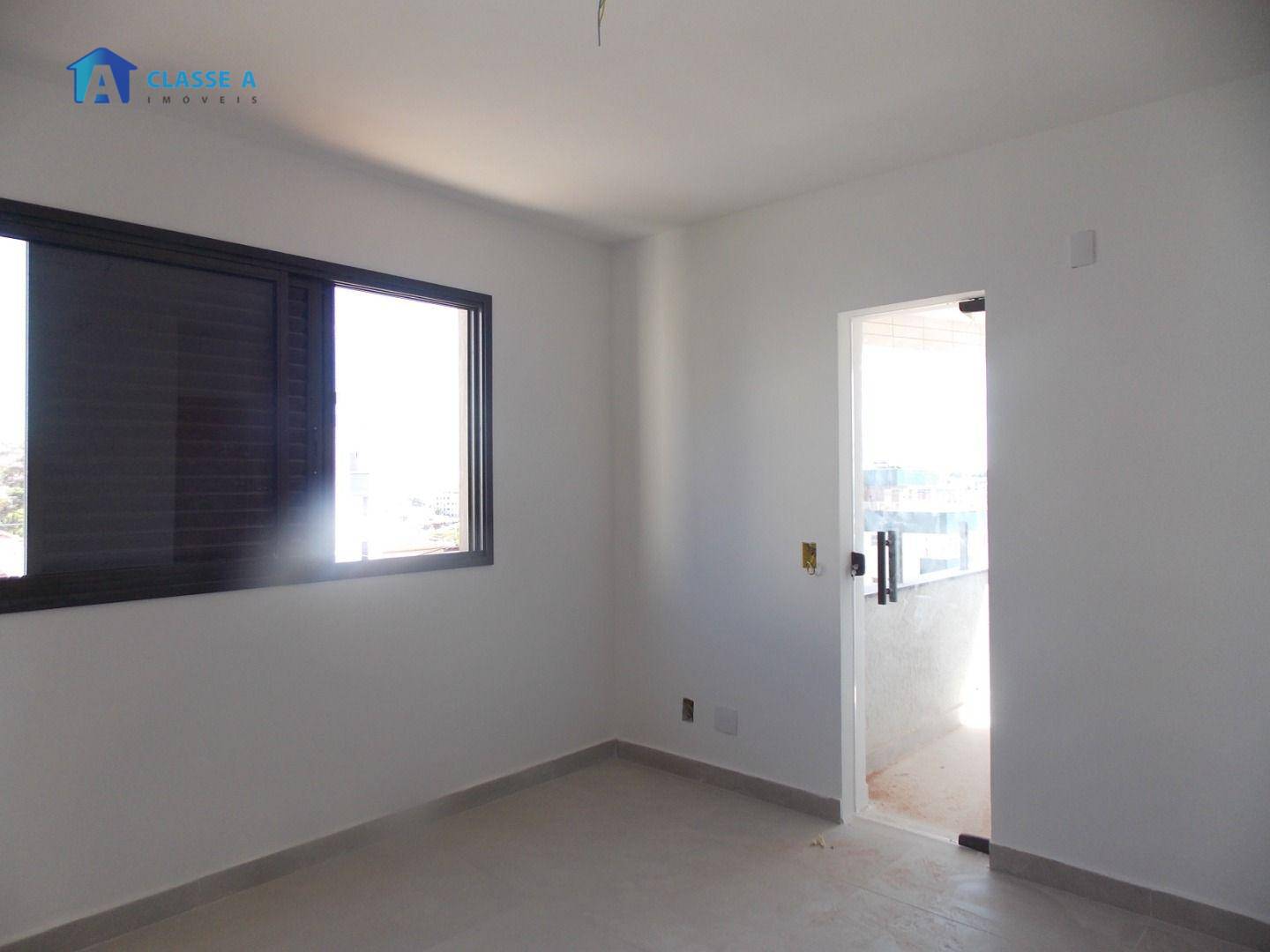 Apartamento à venda com 3 quartos, 92m² - Foto 15