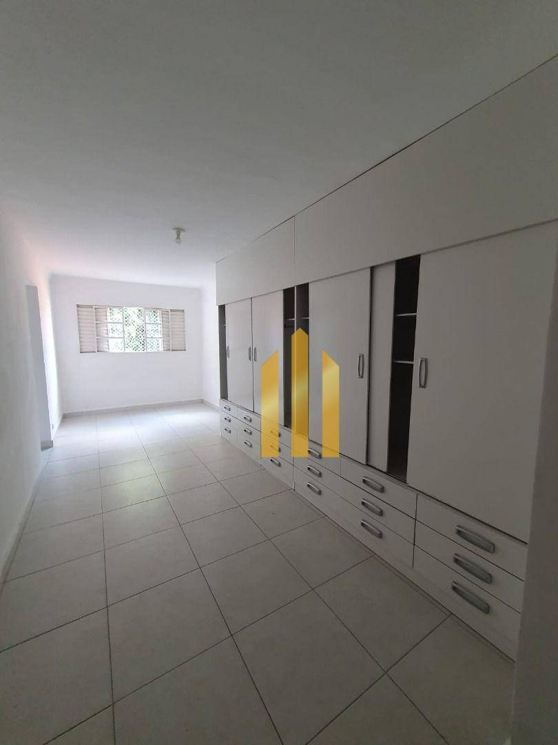 Sobrado à venda com 4 quartos, 400m² - Foto 15