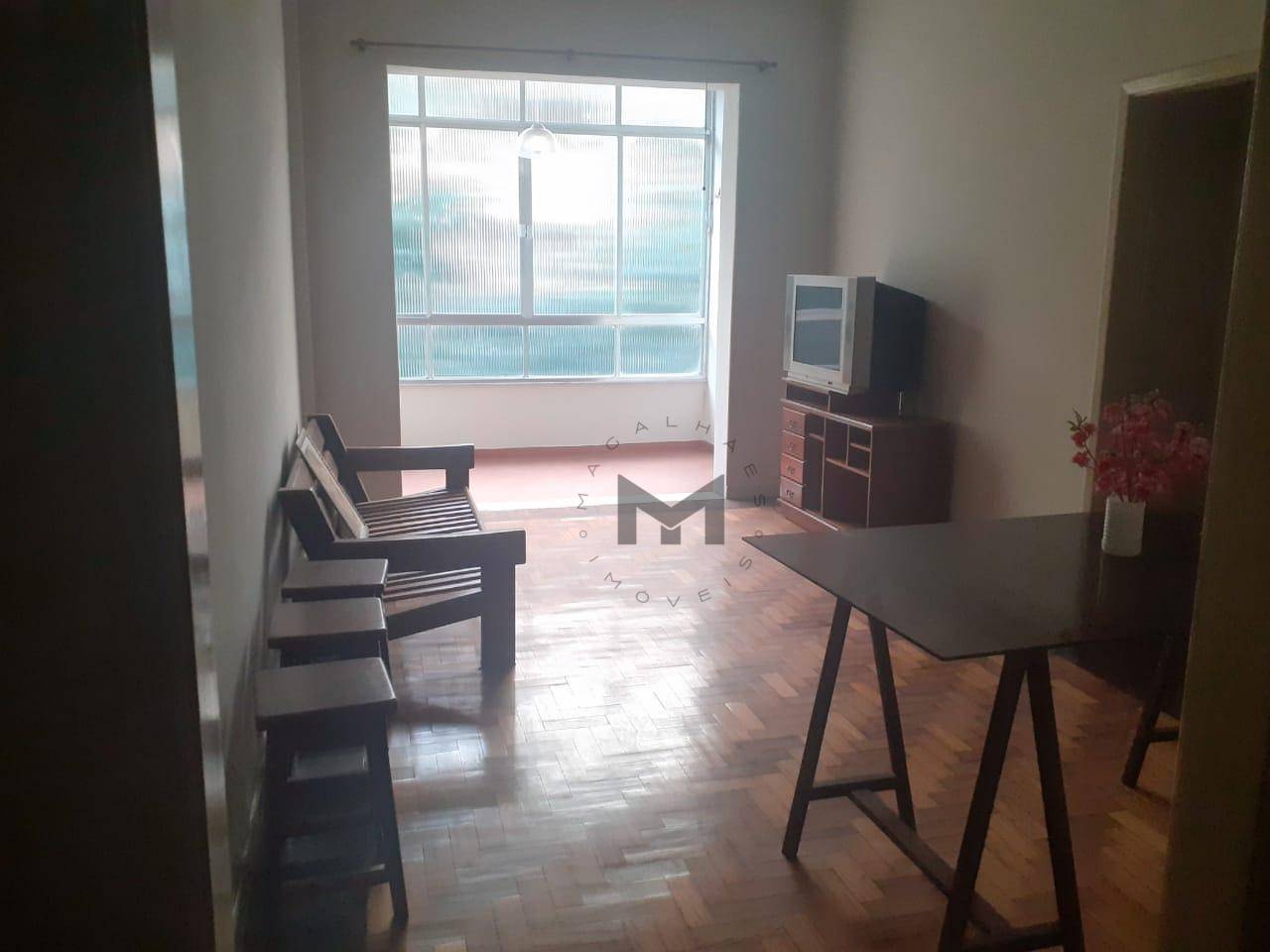 Apartamento à venda com 3 quartos, 140m² - Foto 1