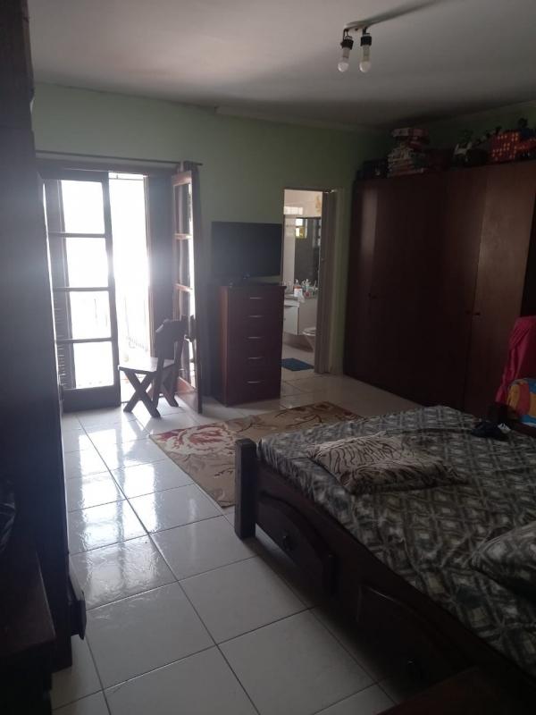 Sobrado à venda com 3 quartos, 190m² - Foto 13