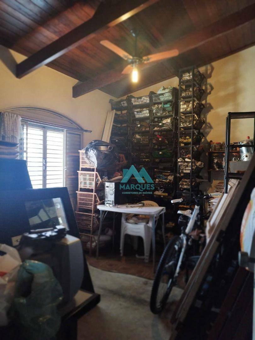 Sobrado à venda com 4 quartos, 304m² - Foto 17