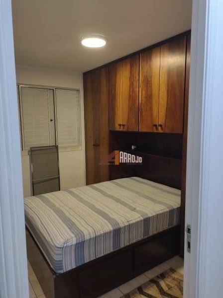 Apartamento à venda com 2 quartos, 45m² - Foto 11