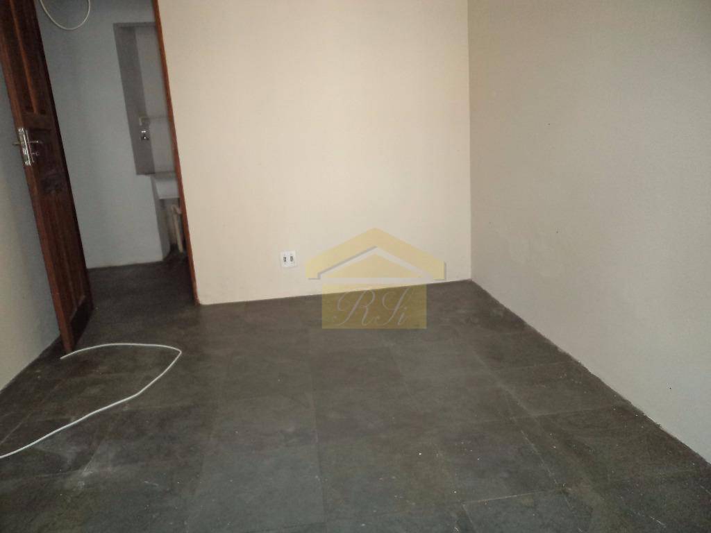 Casa à venda com 2 quartos, 150m² - Foto 10