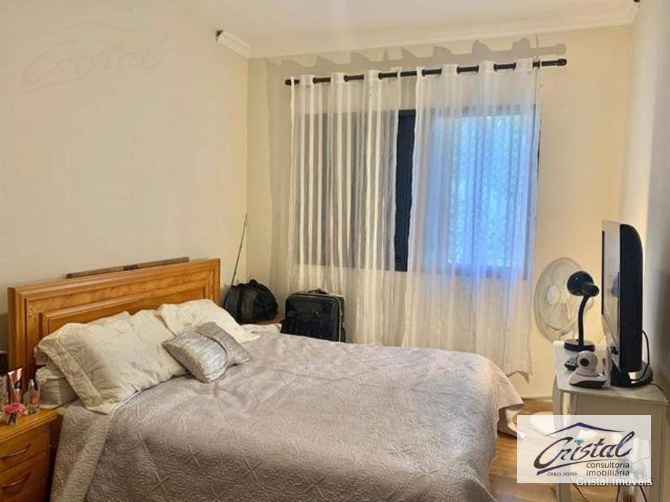 Apartamento à venda com 4 quartos, 195m² - Foto 28