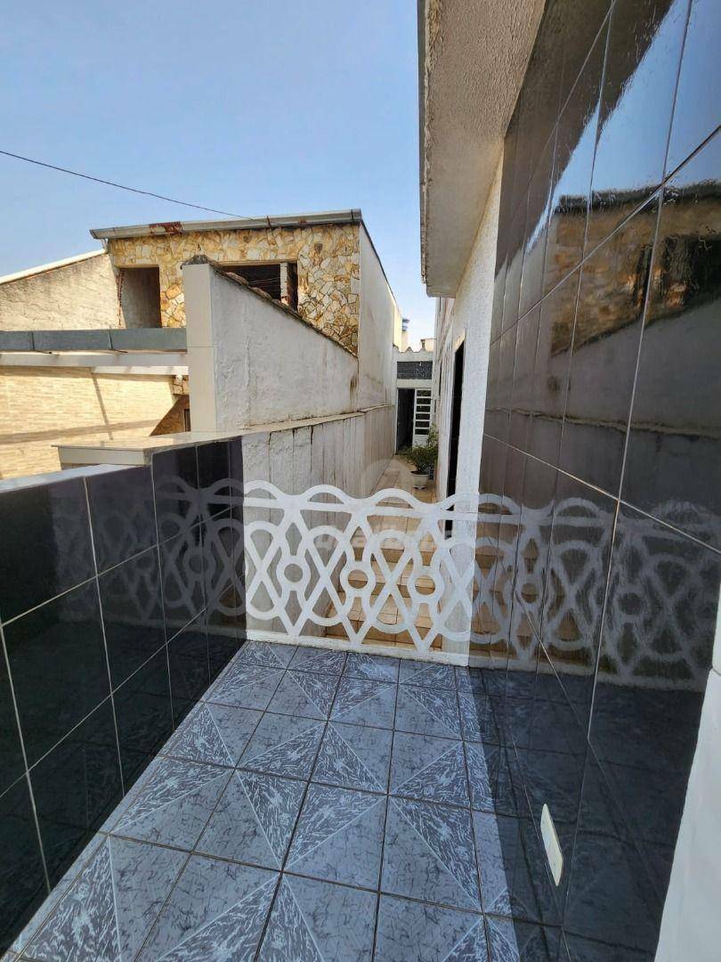 Sobrado à venda com 3 quartos, 140m² - Foto 12