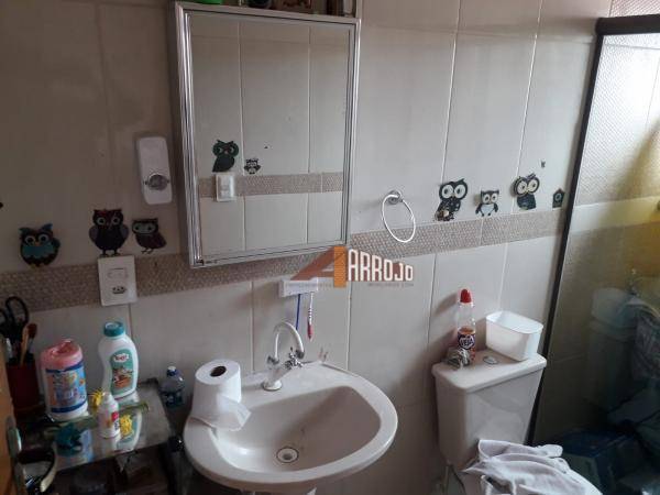 Sobrado à venda com 2 quartos, 350m² - Foto 11