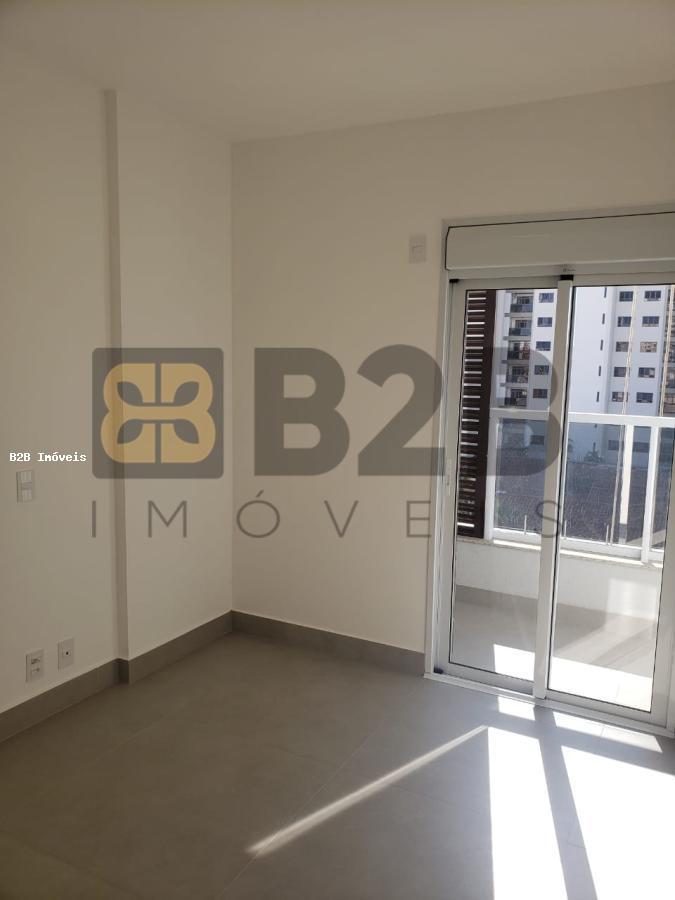 Apartamento à venda com 3 quartos, 103m² - Foto 4