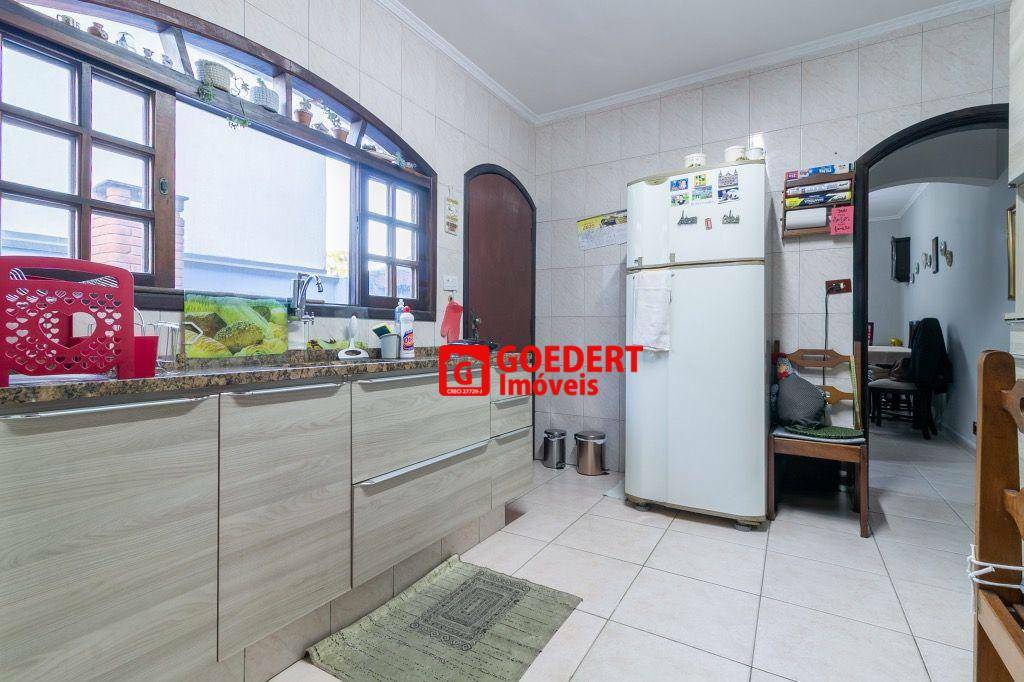 Sobrado à venda com 3 quartos, 175m² - Foto 21