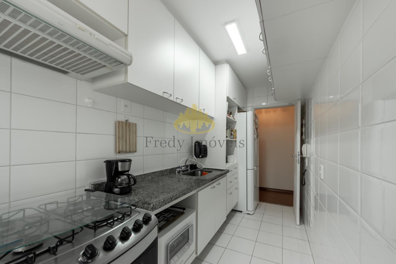 Apartamento à venda com 3 quartos, 85m² - Foto 20