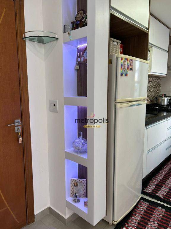 Apartamento à venda com 2 quartos, 69m² - Foto 4