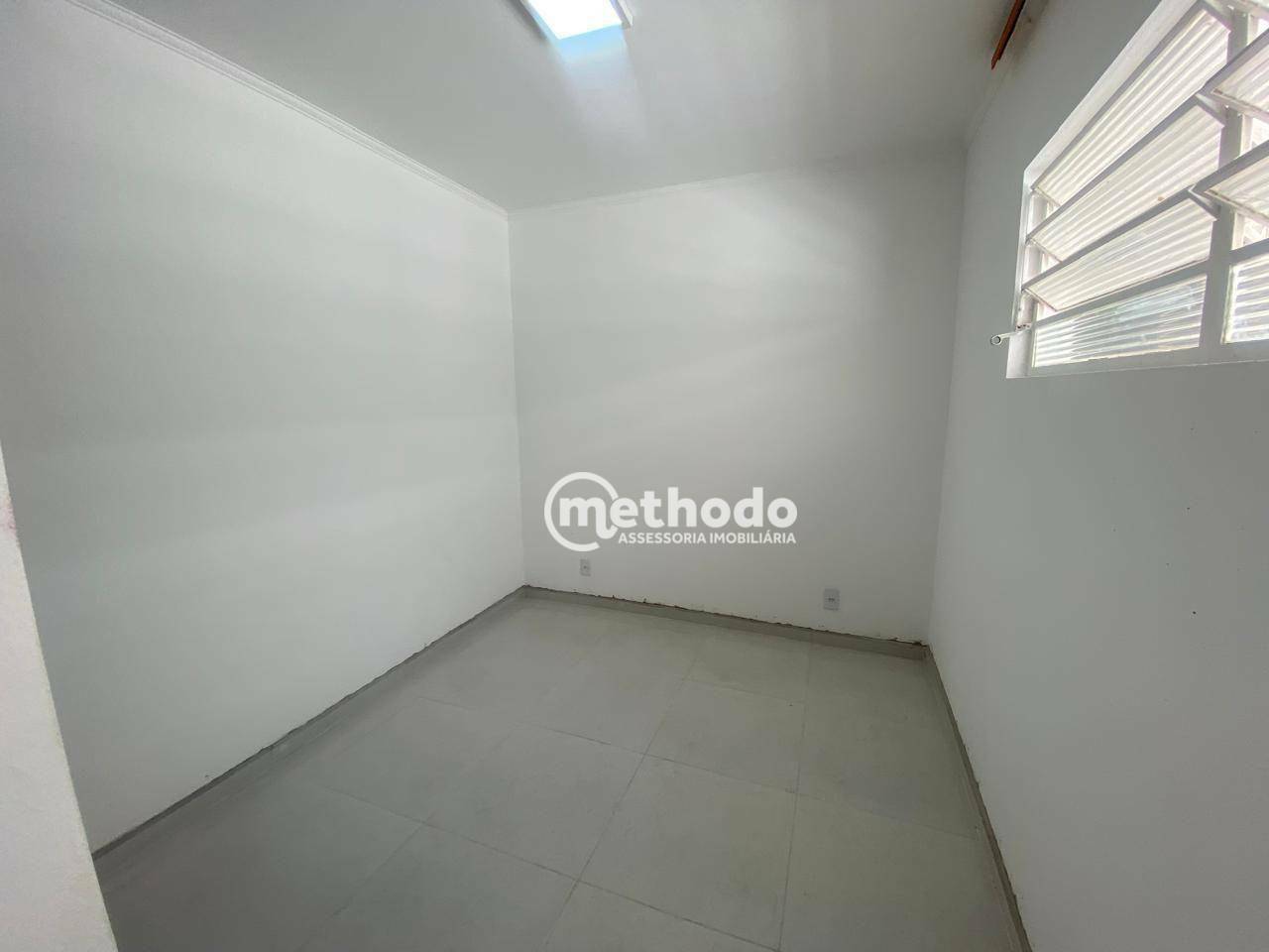 Casa para alugar com 4 quartos, 244m² - Foto 17