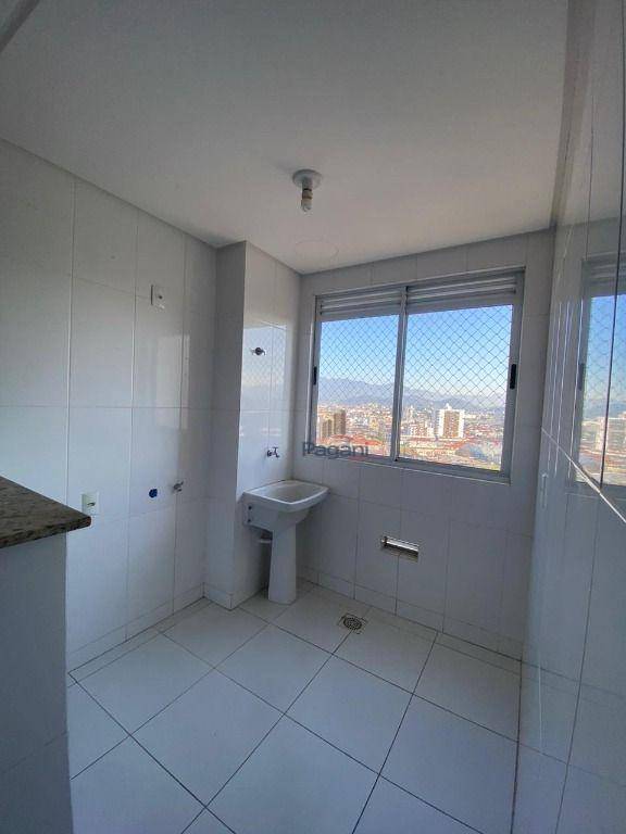 Apartamento à venda com 2 quartos, 83m² - Foto 34