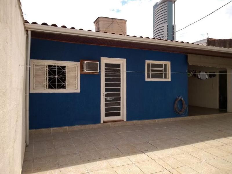 Casa à venda com 3 quartos, 220m² - Foto 11