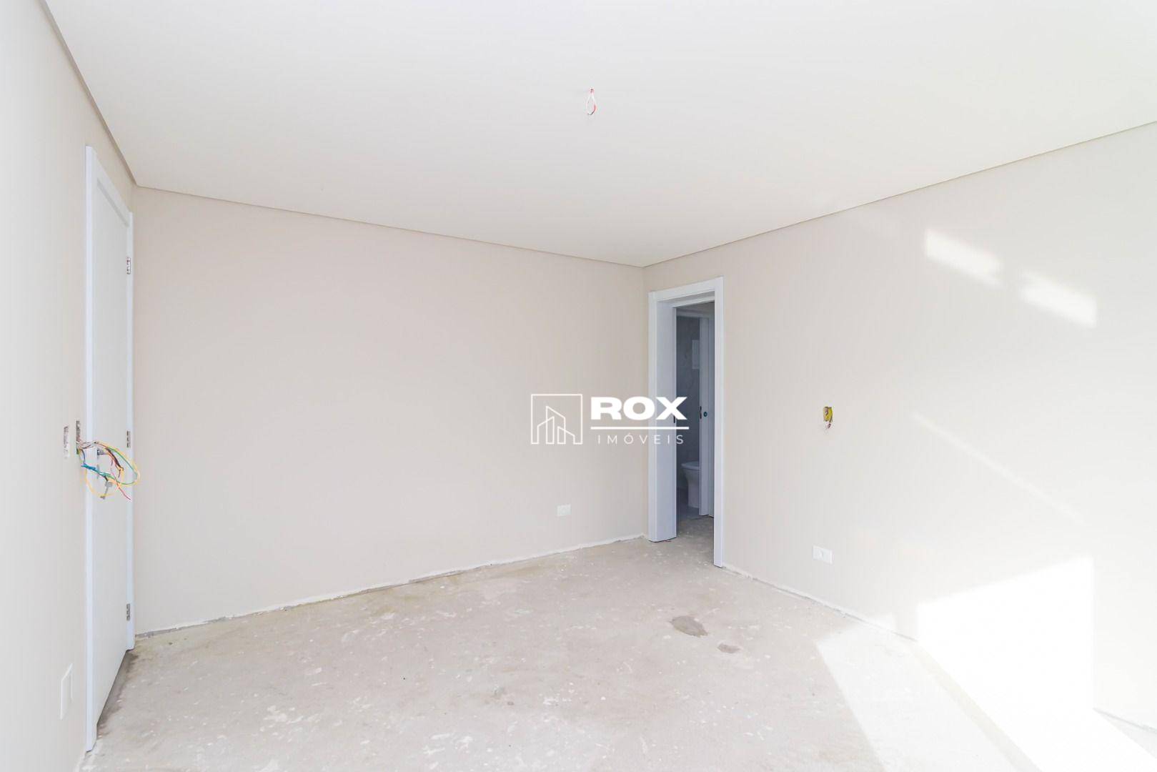 Casa de Condomínio à venda com 4 quartos, 180m² - Foto 33