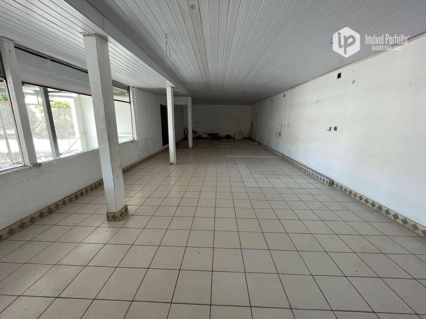 Loja-Salão à venda e aluguel, 300m² - Foto 4