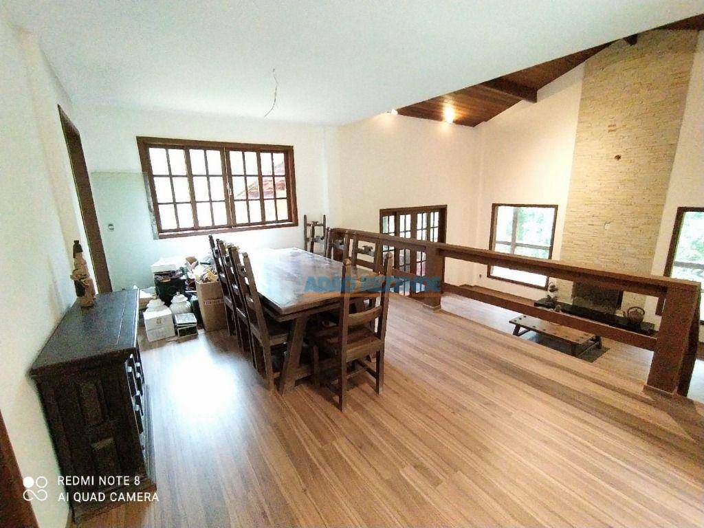 Casa de Condomínio à venda com 3 quartos, 270m² - Foto 6