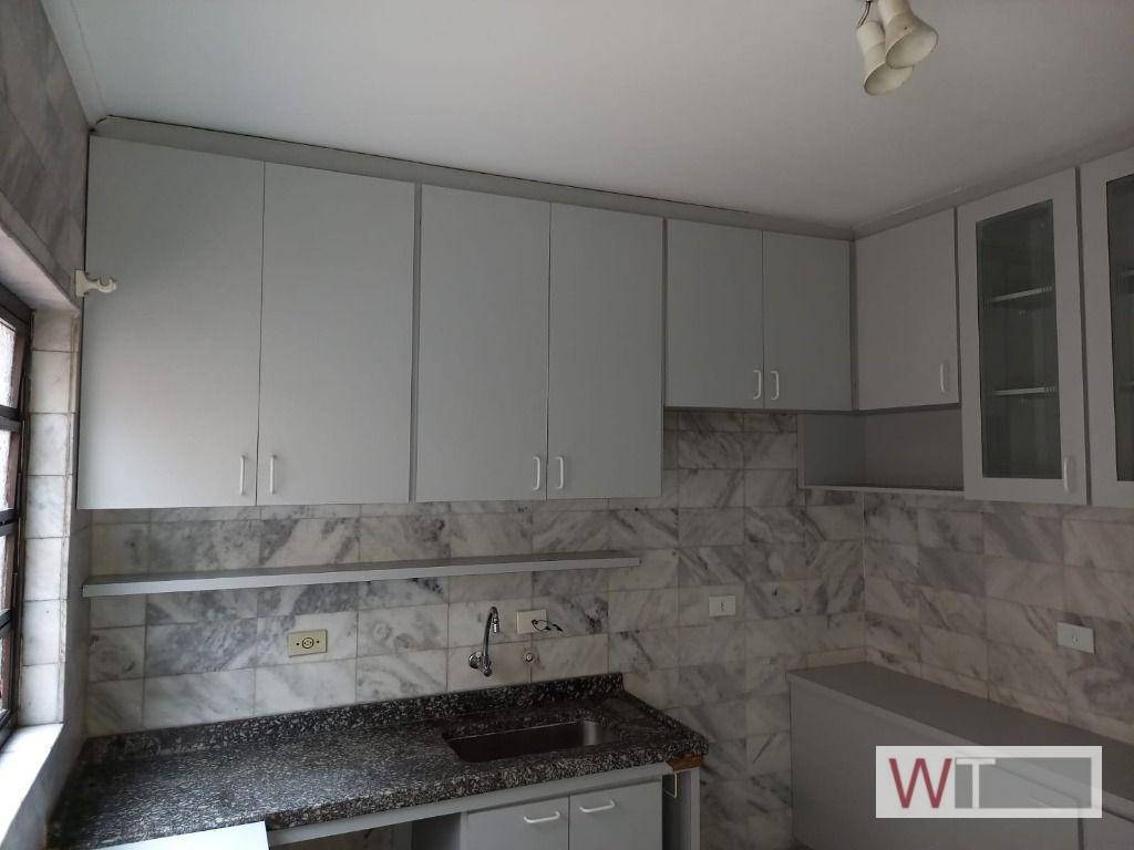 Casa para alugar com 2 quartos, 100m² - Foto 11