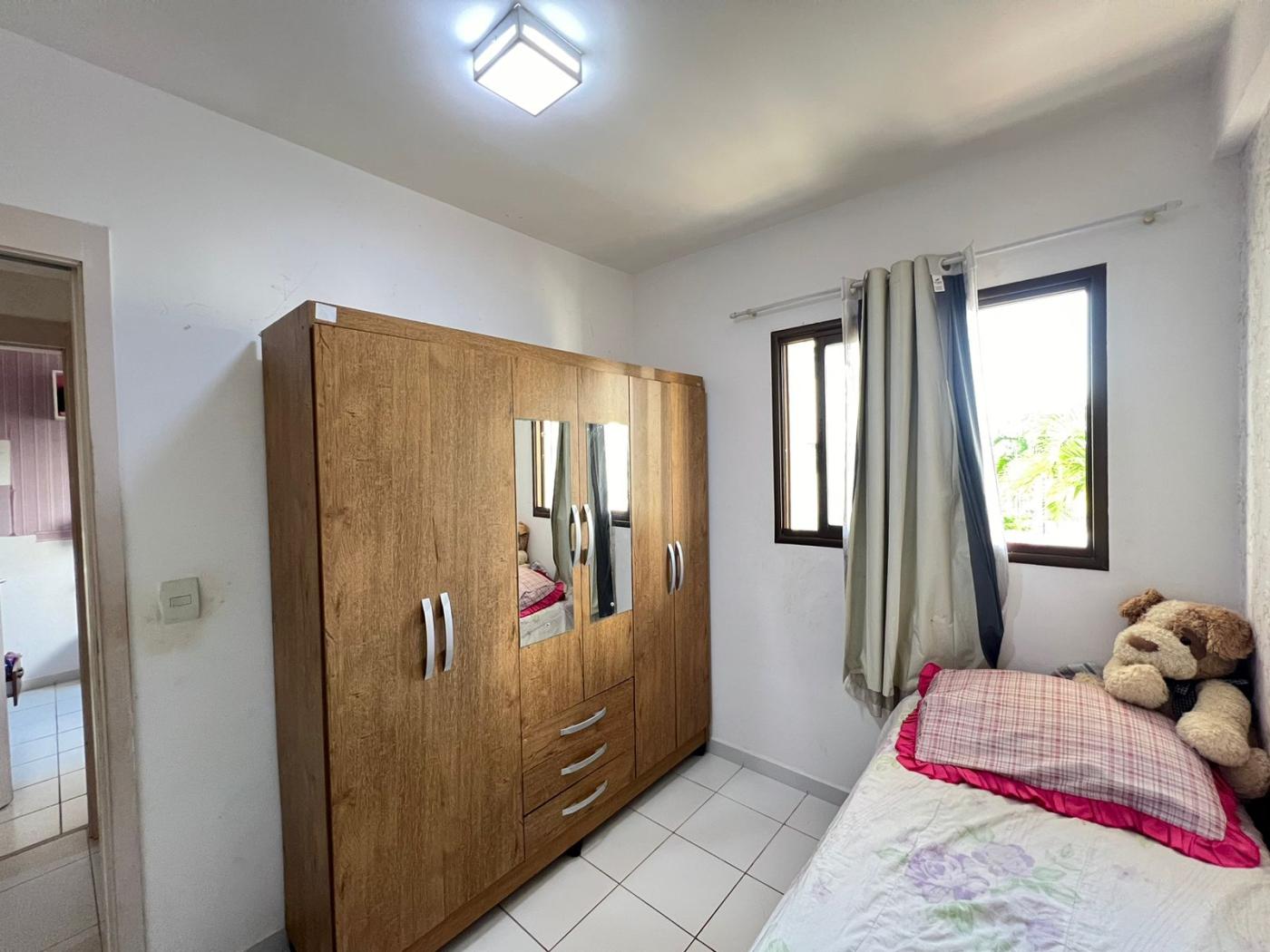 Apartamento à venda com 3 quartos, 77m² - Foto 7