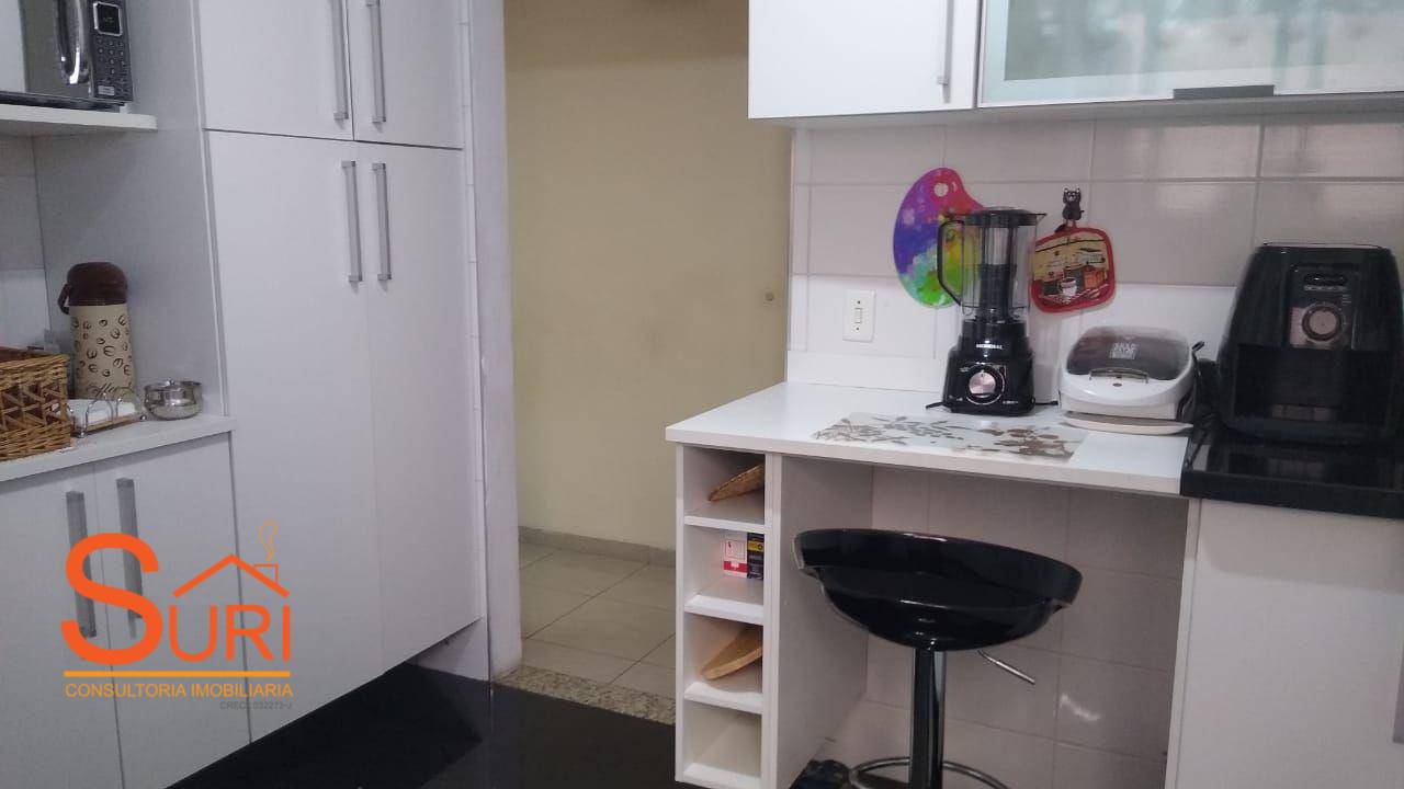 Apartamento à venda com 3 quartos, 75m² - Foto 11