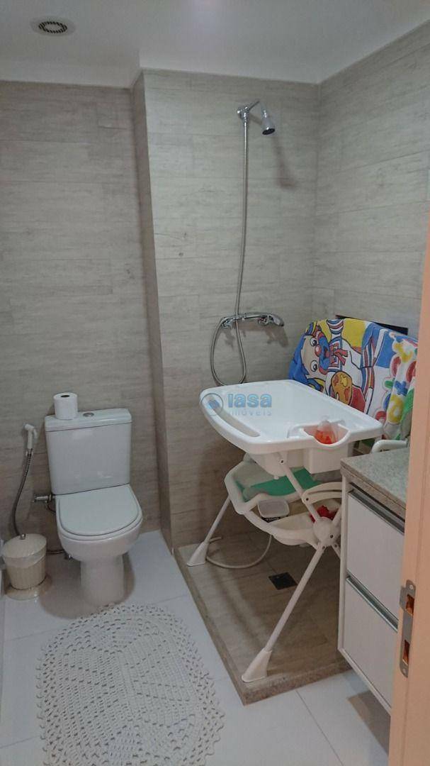 Apartamento à venda com 3 quartos, 101m² - Foto 8