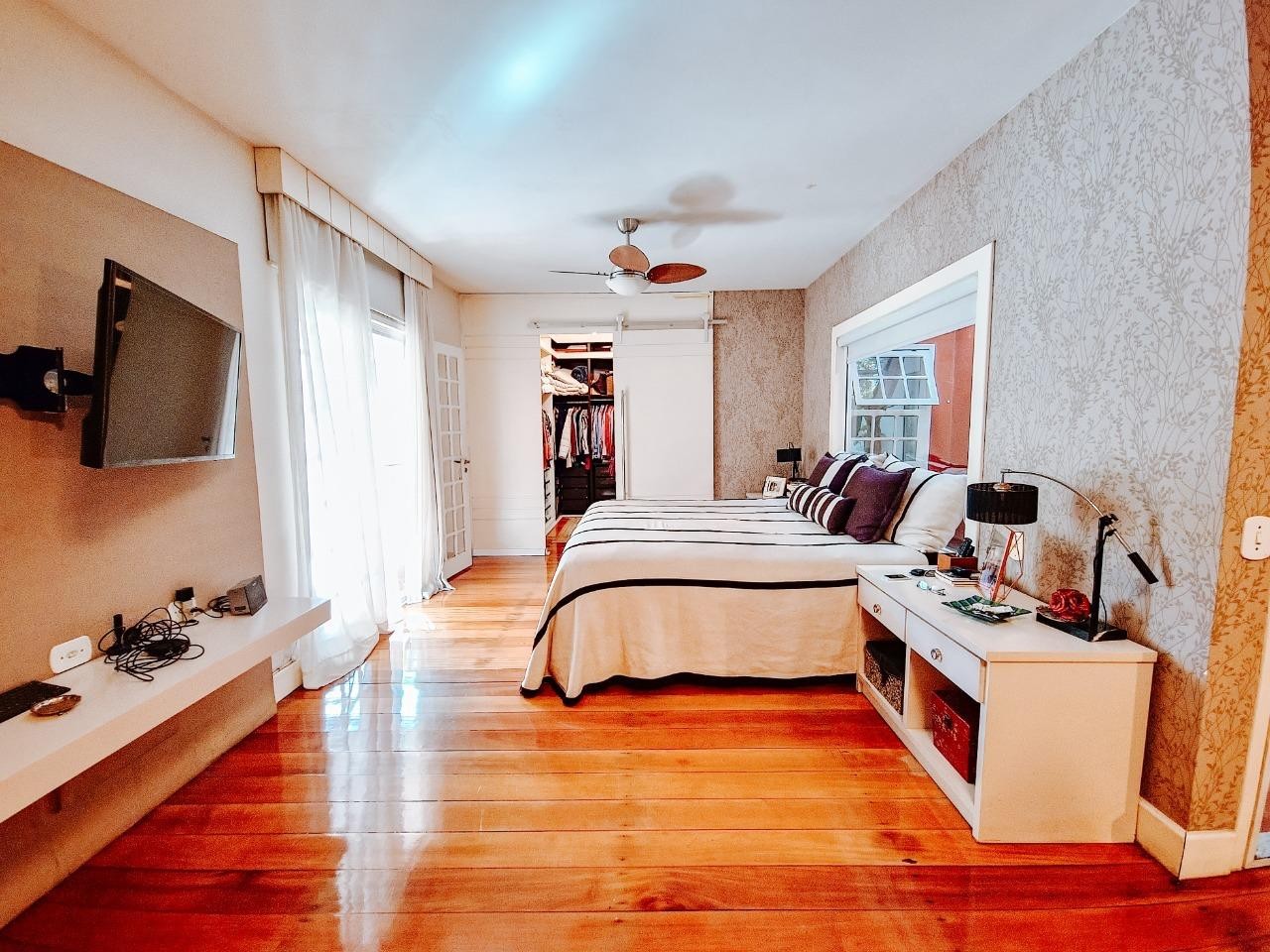 Casa de Condomínio para alugar com 4 quartos, 480m² - Foto 12