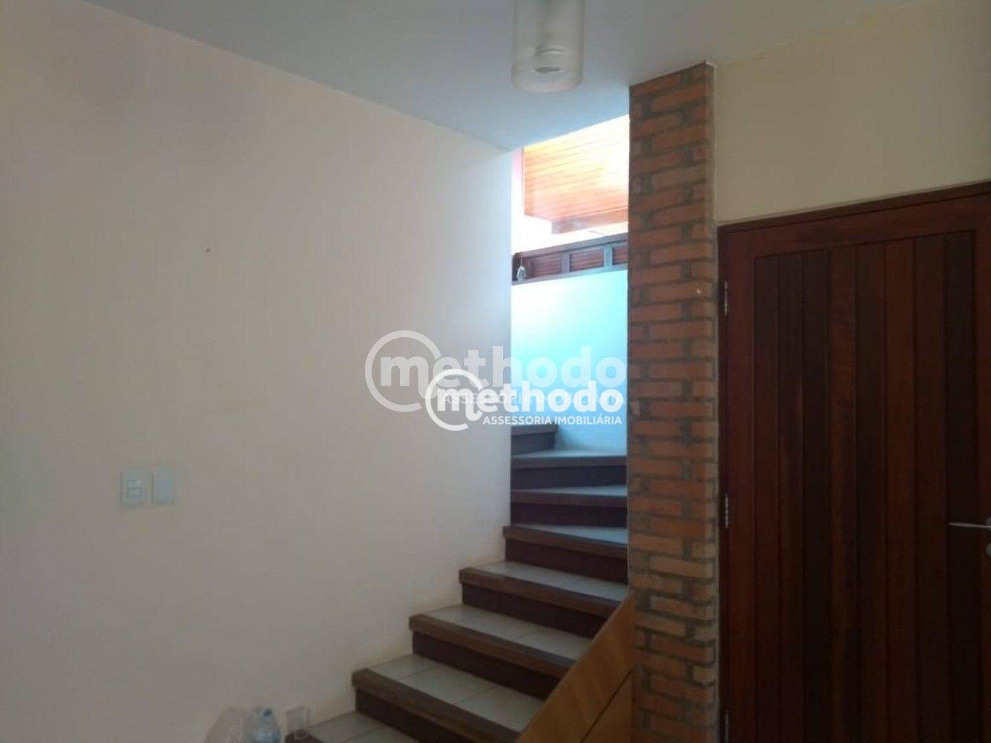 Casa à venda com 4 quartos, 217m² - Foto 11