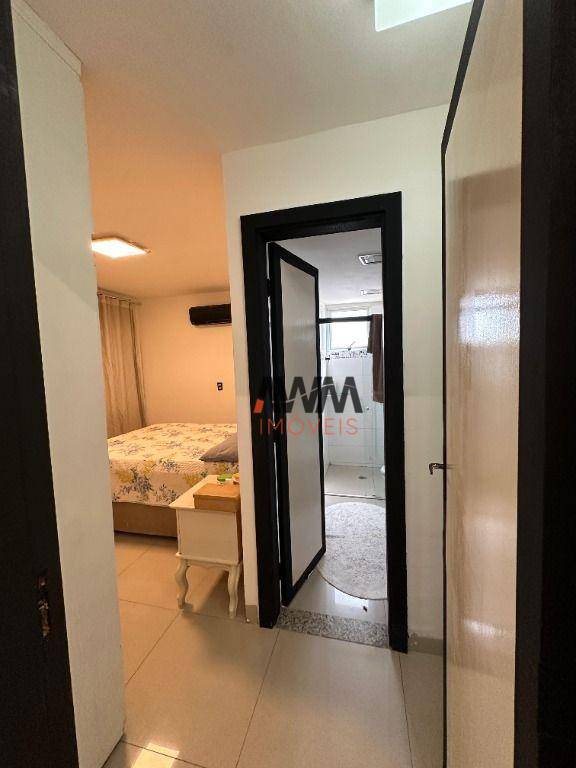 Apartamento à venda com 3 quartos, 123m² - Foto 11
