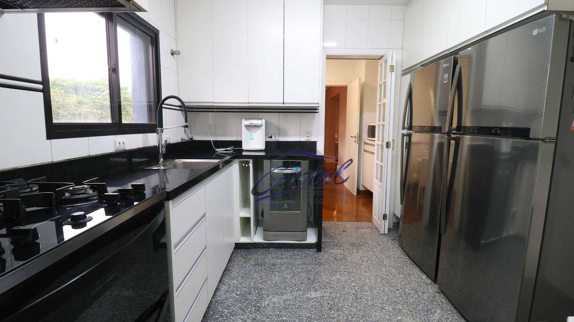 Apartamento à venda com 4 quartos, 234m² - Foto 57