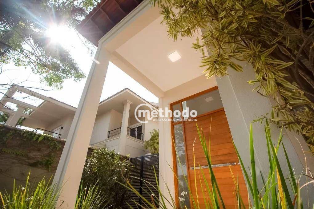 Casa de Condomínio à venda com 4 quartos, 400m² - Foto 2