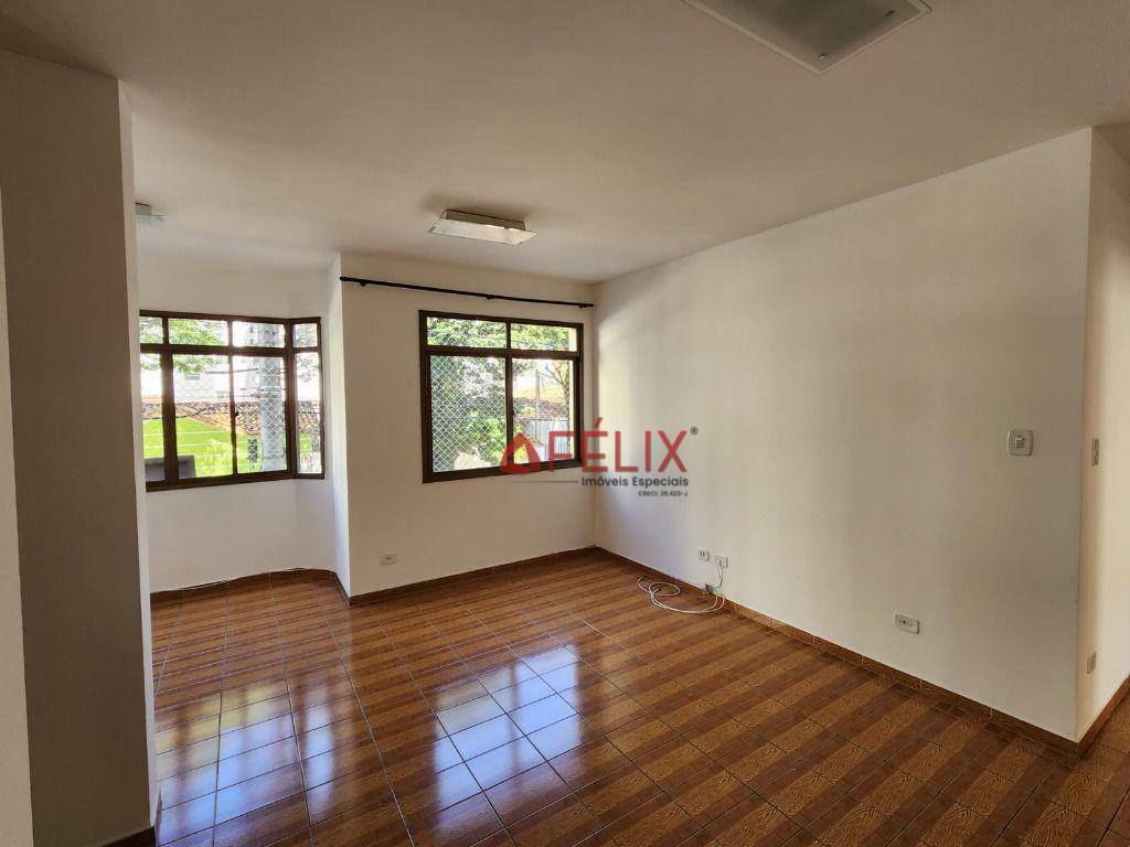 Apartamento à venda com 3 quartos, 111m² - Foto 3