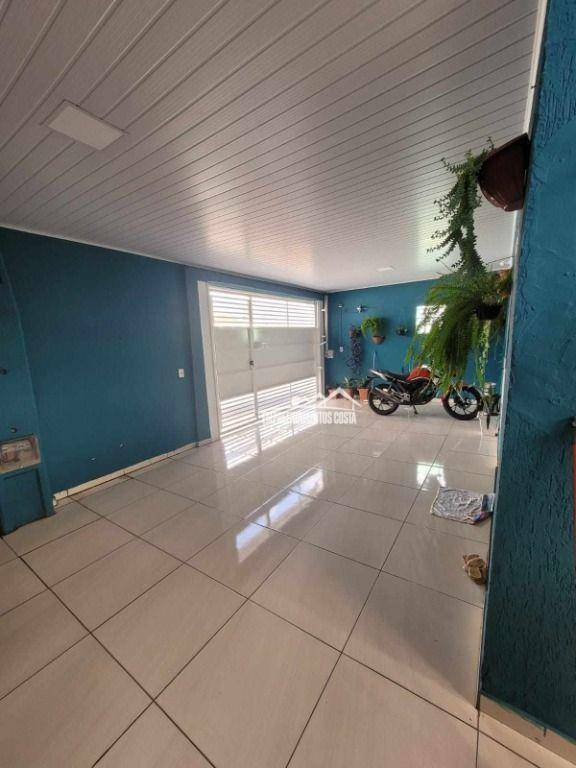 Casa à venda com 3 quartos, 162m² - Foto 4