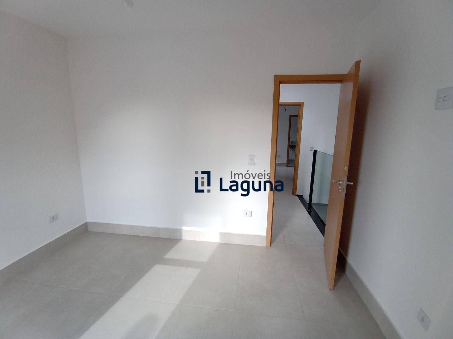 Sobrado à venda com 3 quartos, 170m² - Foto 12