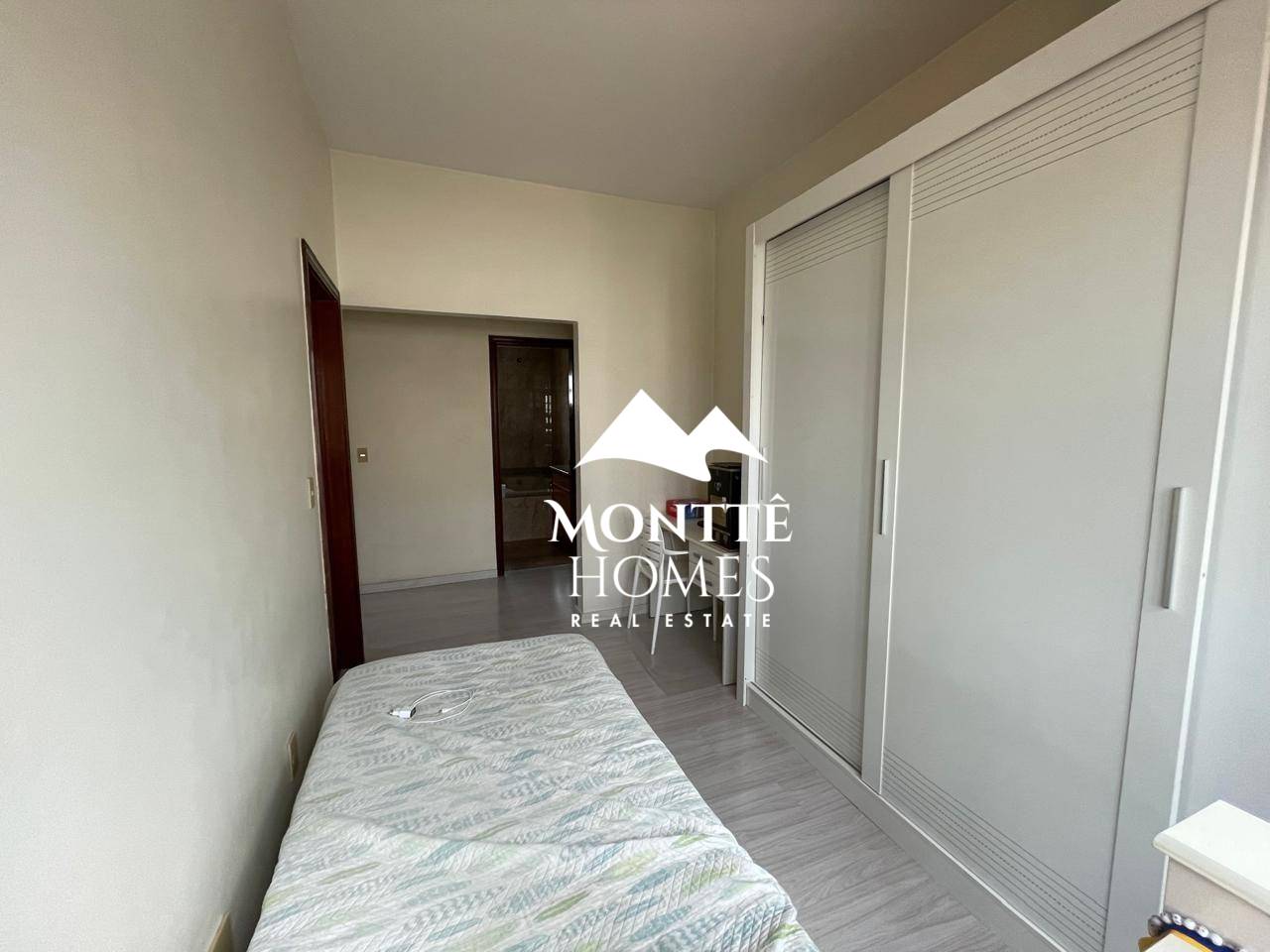 Casa, 4 quartos, 338 m² - Foto 23