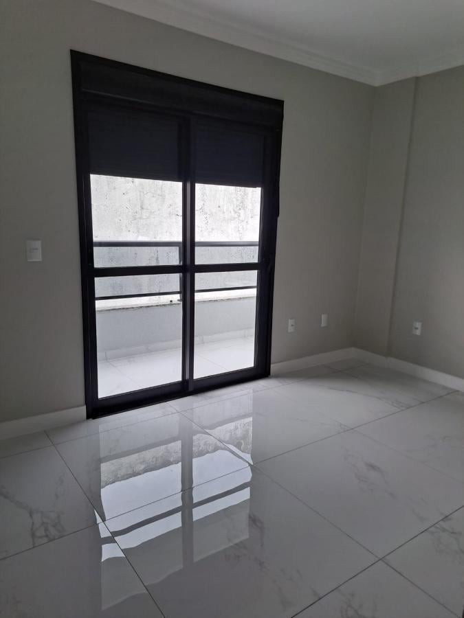 Apartamento à venda com 2 quartos, 78m² - Foto 14