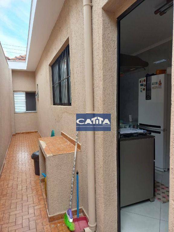 Casa à venda com 2 quartos, 100m² - Foto 18