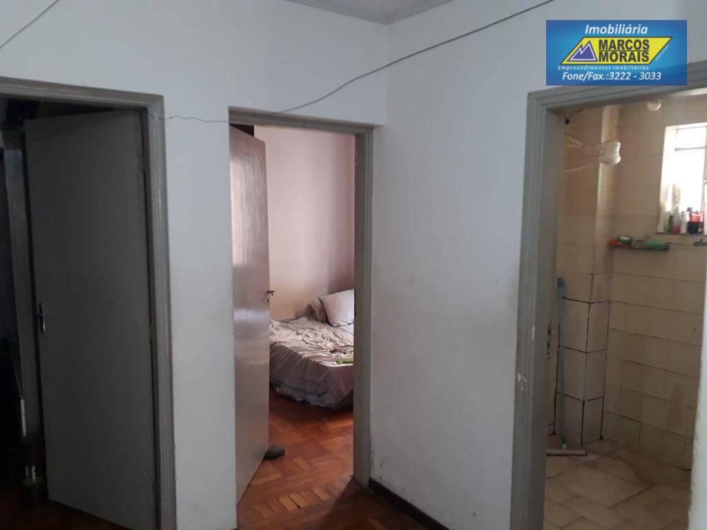 Apartamento à venda com 3 quartos, 77m² - Foto 11