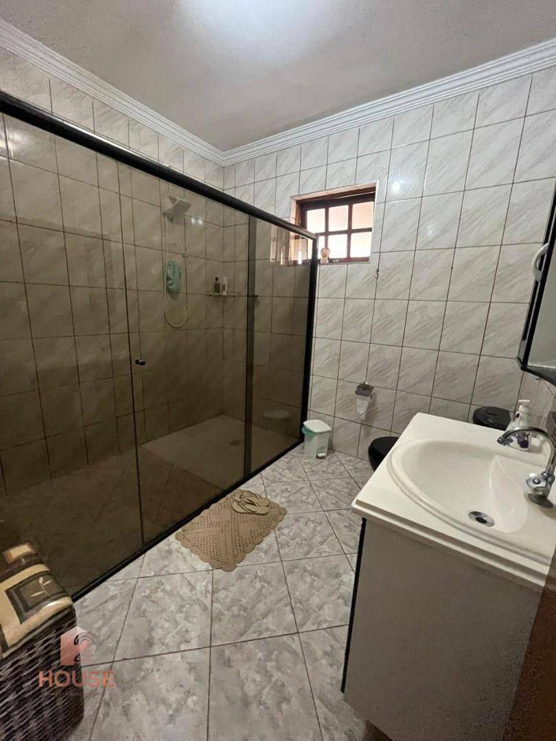 Casa de Condomínio à venda com 3 quartos, 608m² - Foto 24